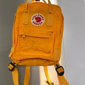 Fjallraven Kånken Bright Yellow Backpack